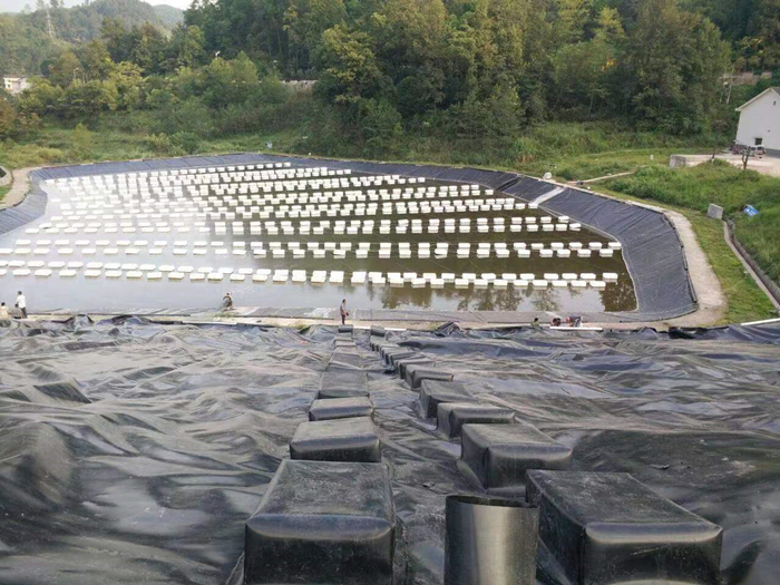 蓄水池用復合土工膜